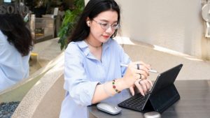 Huawei ra mắt bộ đôi sản phẩm mới với bộ quà tặng hấp dẫn缩略图