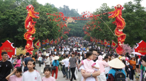 Phú Thọ ghi nhận 6 5 triệu lượt khách dịp Giỗ Tổ Hùng Vương 2026缩略图