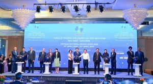 Từ hỗ trợ sang đồng hành đưa thương hiệu quốc gia vươn ra thị trường quốc tế缩略图