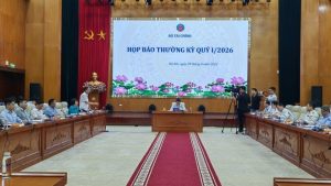 Nhà trường có trách nhiệm cung cấp hóa đơn tiền học cho phụ huynh học sinh để khấu trừ thuế TNCN缩略图