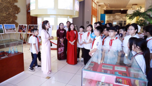 Bảo tàng Hùng Vương giới thiệu hơn 500 hiện vật thời đại Vua Hùng缩略图