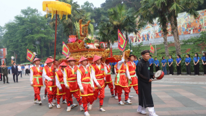 Tri ân cội nguồn khơi dậy đại đoàn kết Động lực đưa Phú Thọ bứt phá trong kỷ nguyên mới缩略图